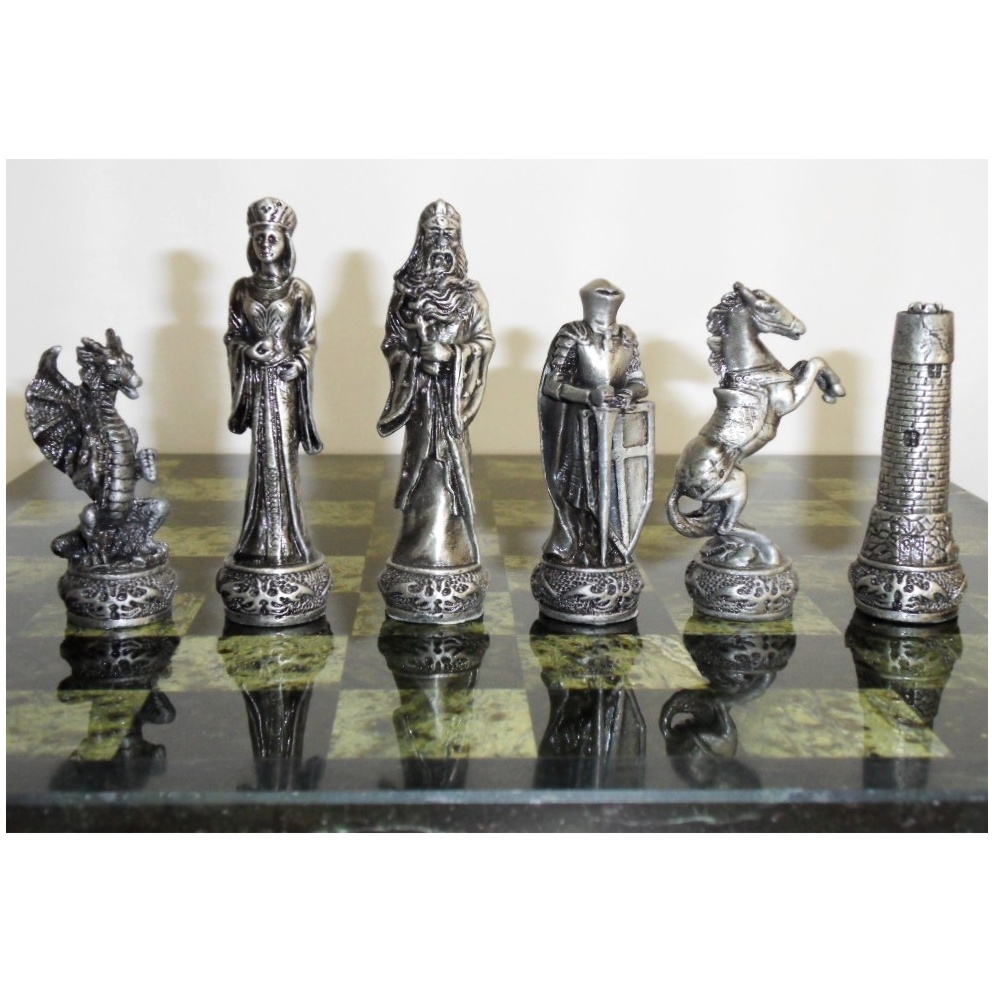 ������� �� ������� ��������� �������� 28 � 28 ��.